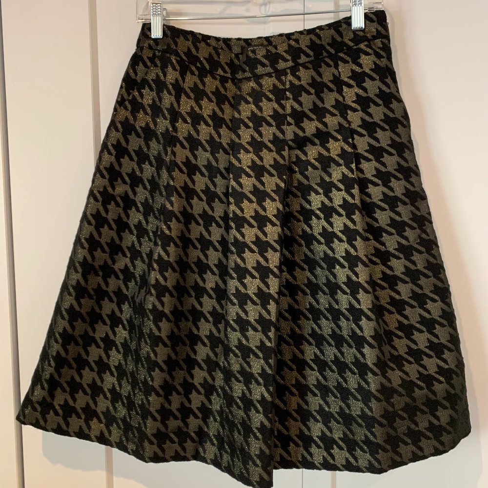 Ann Taylor Houndstooth Jacquard Skirt
